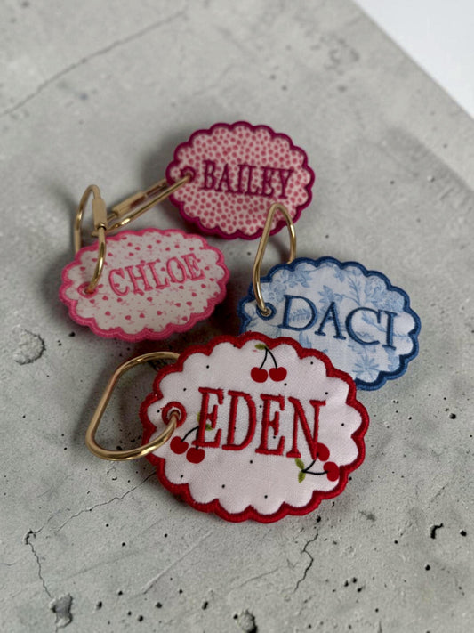 Personalized Embroidered Name Bag Tag | Custom Scalloped Keychain | Gift for Moms & Kids