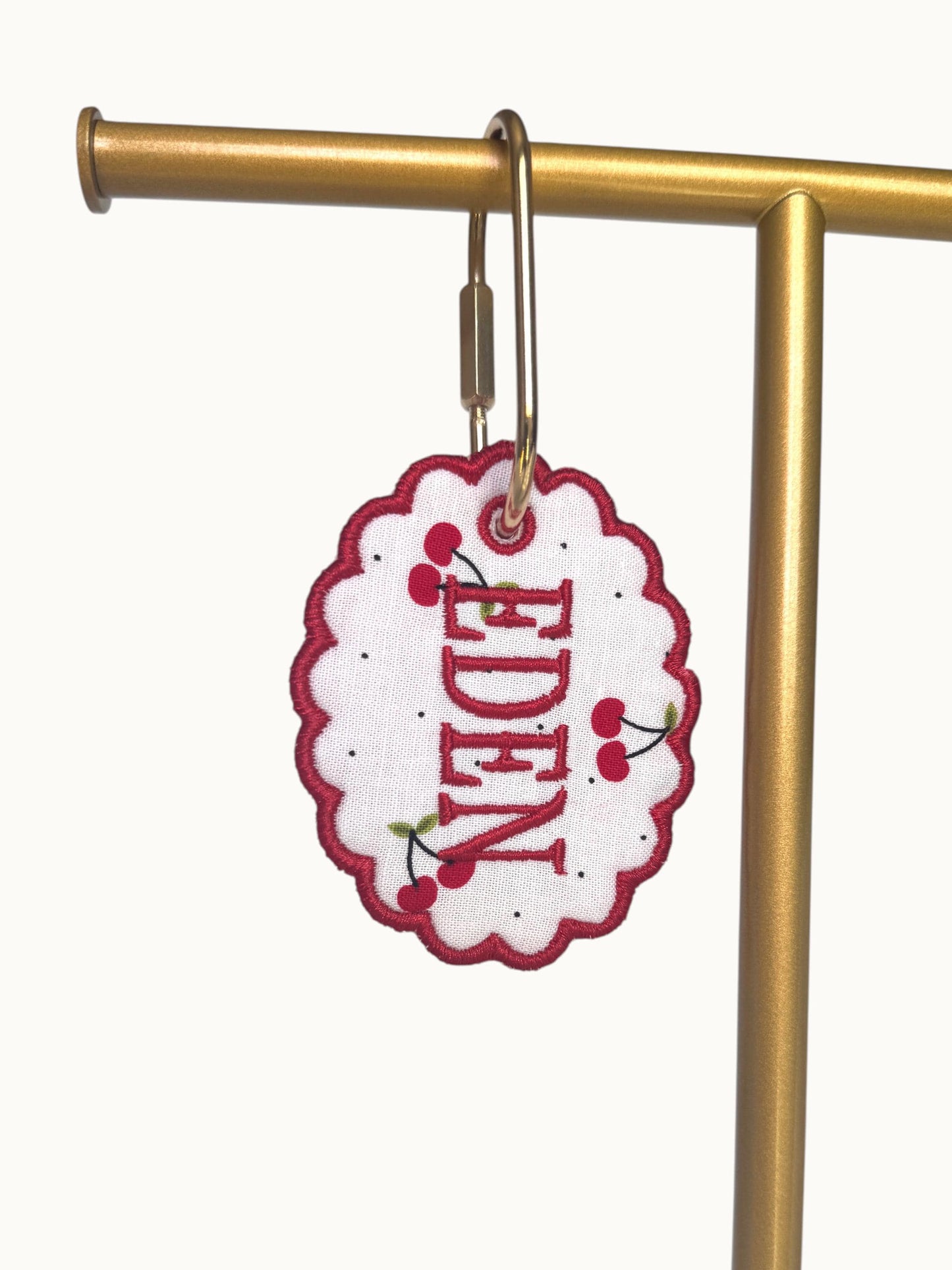 Personalized Embroidered Name Bag Tag | Custom Scalloped Keychain | Gift for Moms & Kids