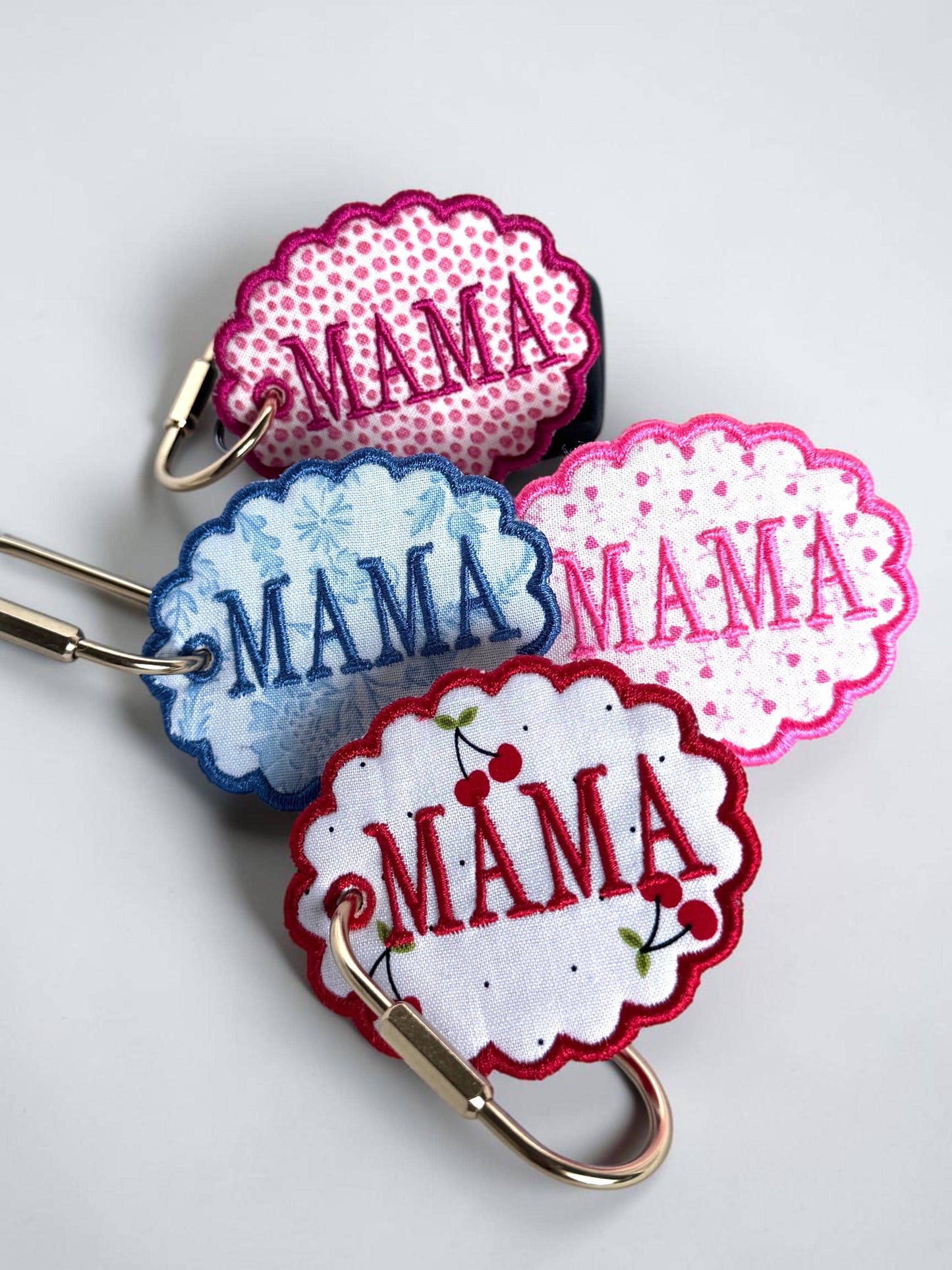 Mama Scalloped Embroidered Bag Tag